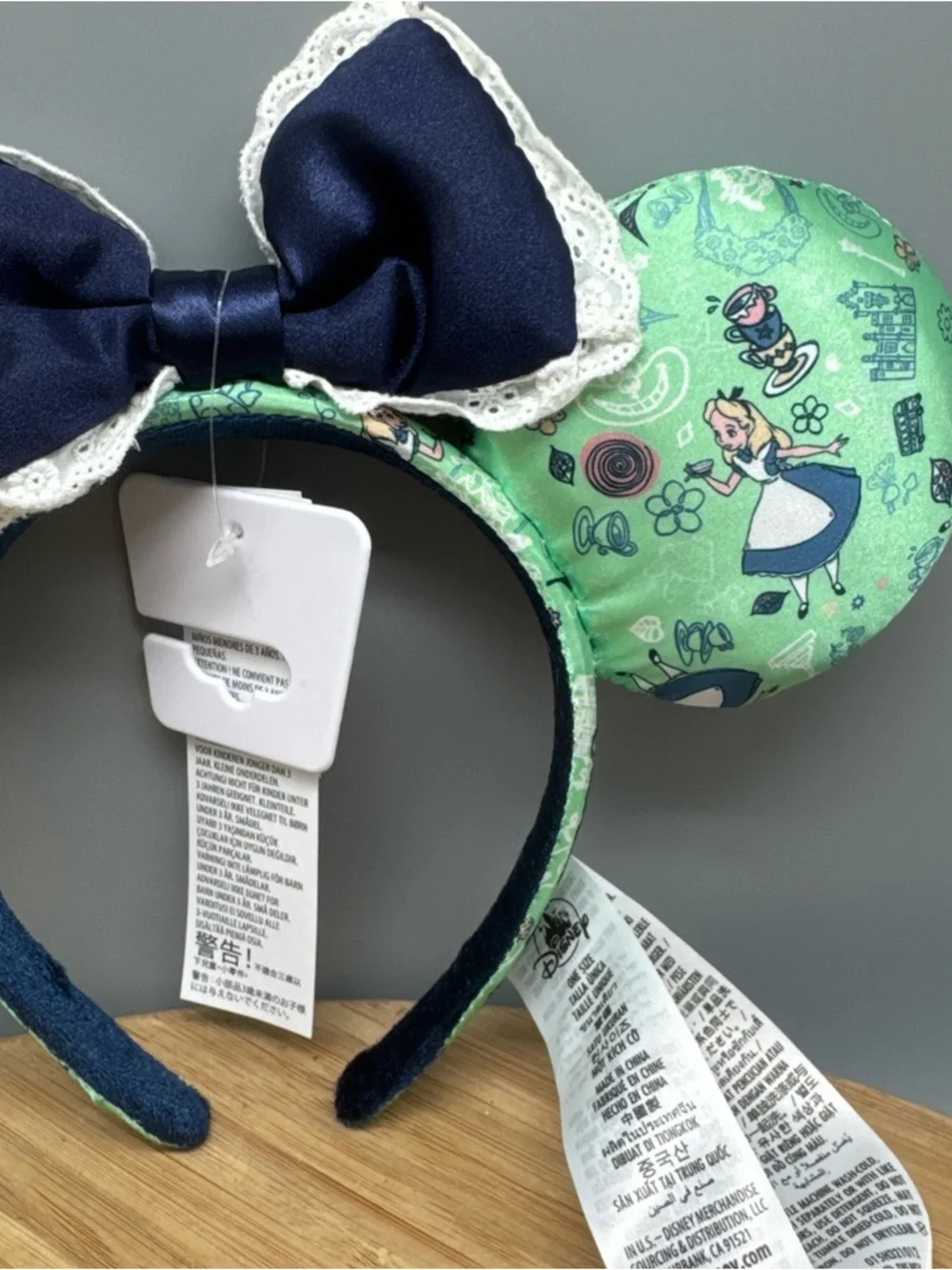 Disney Alice in Wonderland Minnie Ears Headband‎ NEW